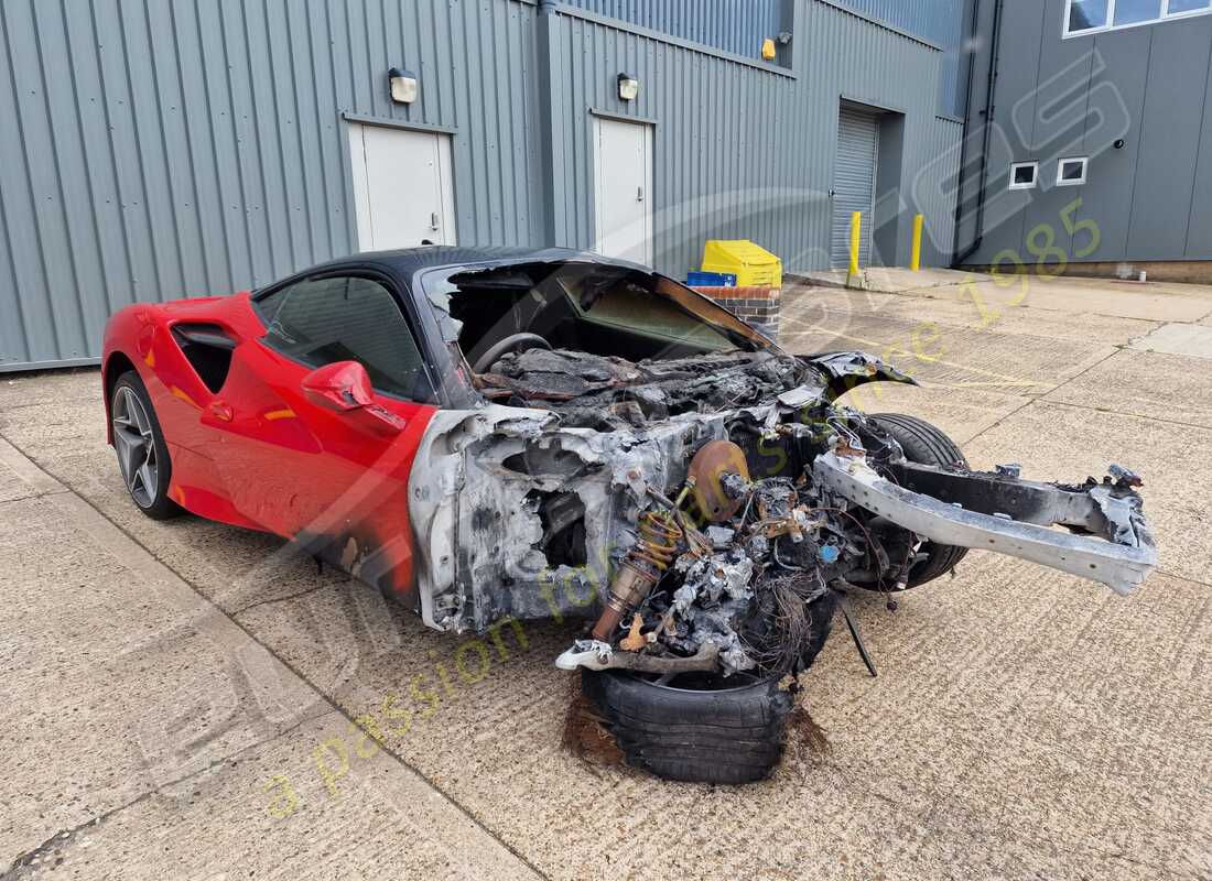ferrari f8 tributo avec 973 miles, en préparation pour le démontage #7