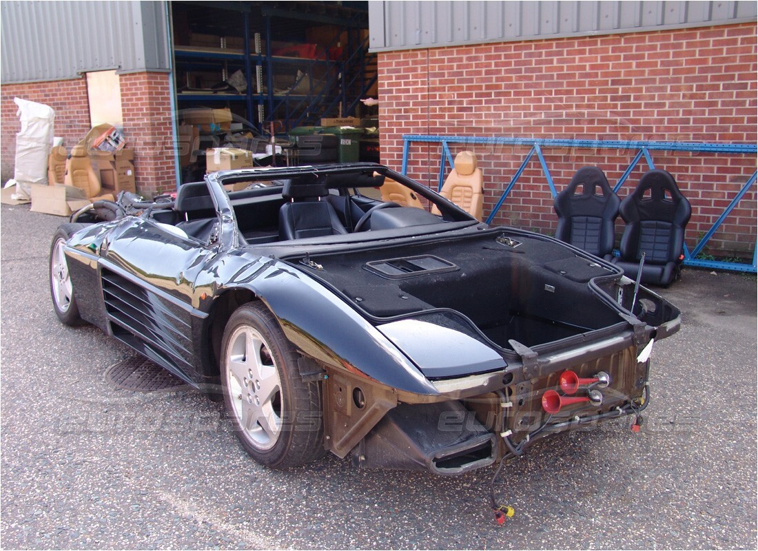 ferrari 348 (1993) tb / ts avec 70,473 kilomètres, en préparation pour le démantèlement #5