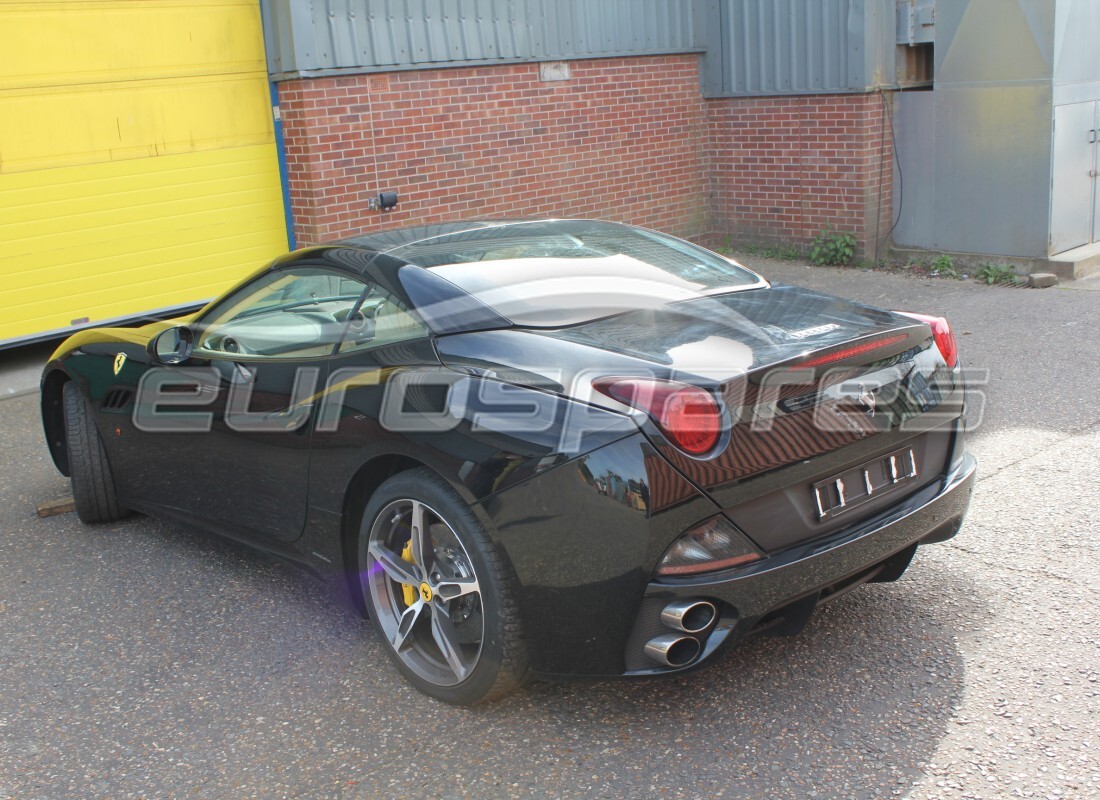 ferrari california (europe) avec 12,258 miles, en préparation pour le démontage #3