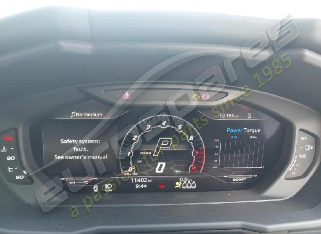 lamborghini urus (2022) avec 11402, en préparation pour le démantèlement #23