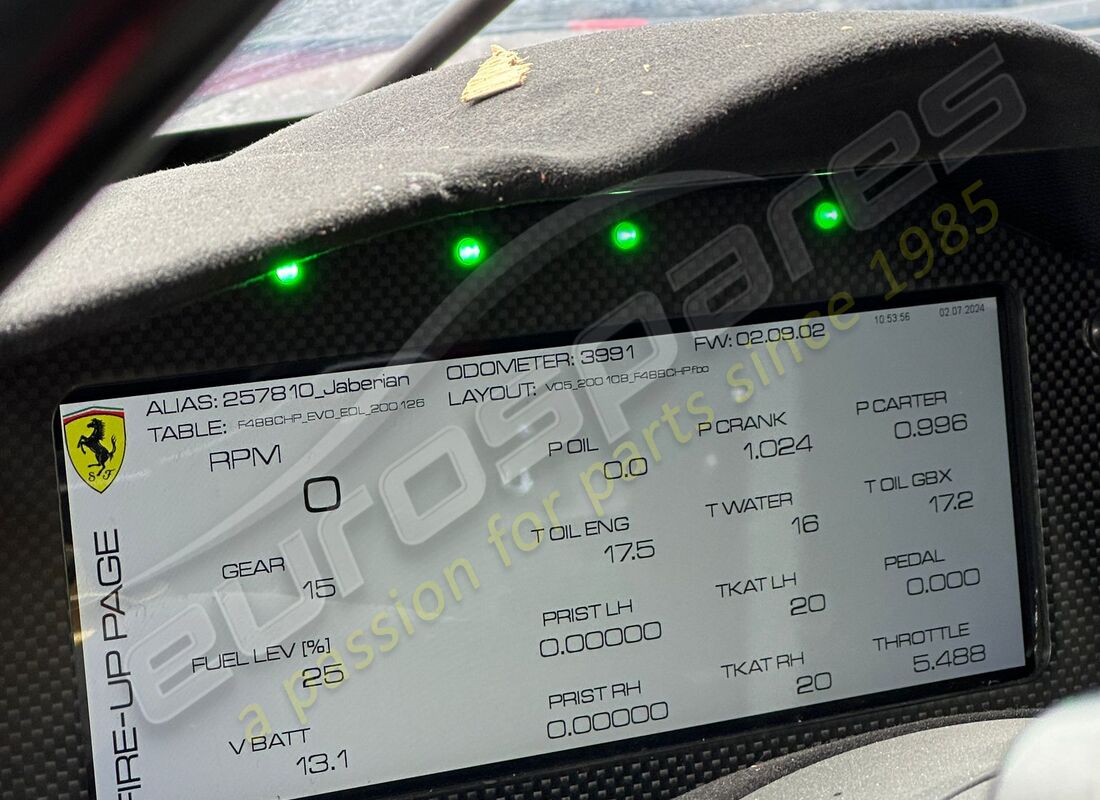ferrari 488 challenge avec 3900km, en préparation pour le démontage #17
