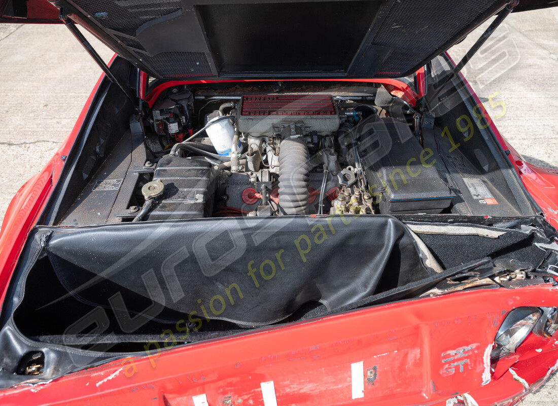 ferrari 328 (1988) en préparation pour le démantèlement #14