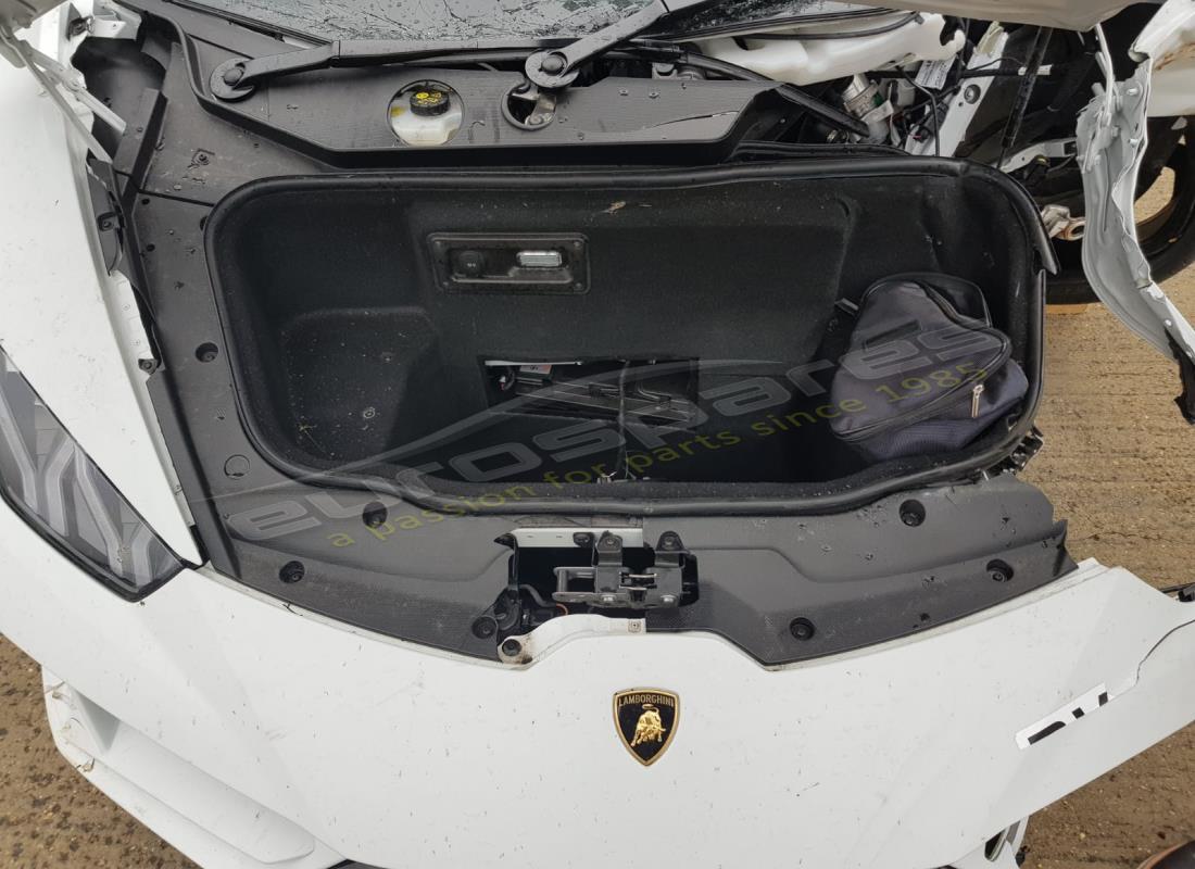 lamborghini evo coupe (2020) avec 5,552 miles, en préparation pour le démontage #11