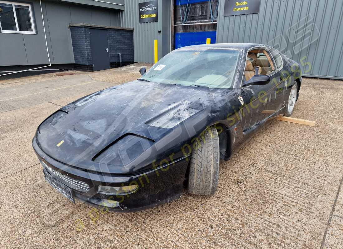 ferrari 456 gt/gta en préparation pour démantèlement à eurospares