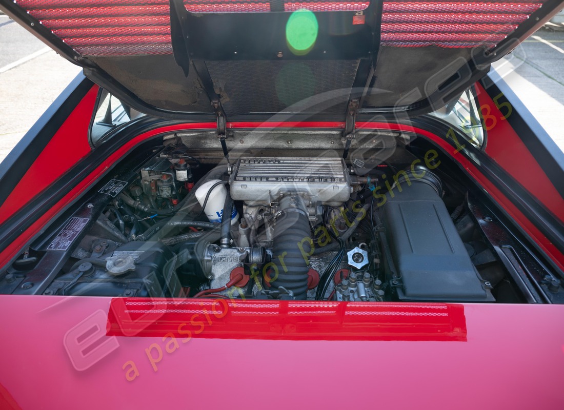 ferrari mondial 3.2 qv (1987) avec 83223, en préparation pour le démontage #22