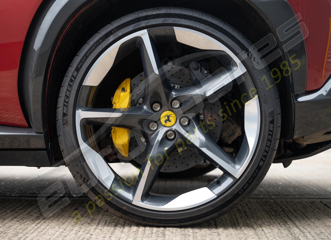 ferrari purosangue avec 1454 miles, en préparation pour le démontage #30