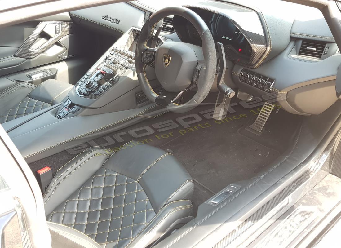 lamborghini 2018 (lp740-4 s coupe) avec 6,254 miles, en préparation pour le démontage #9