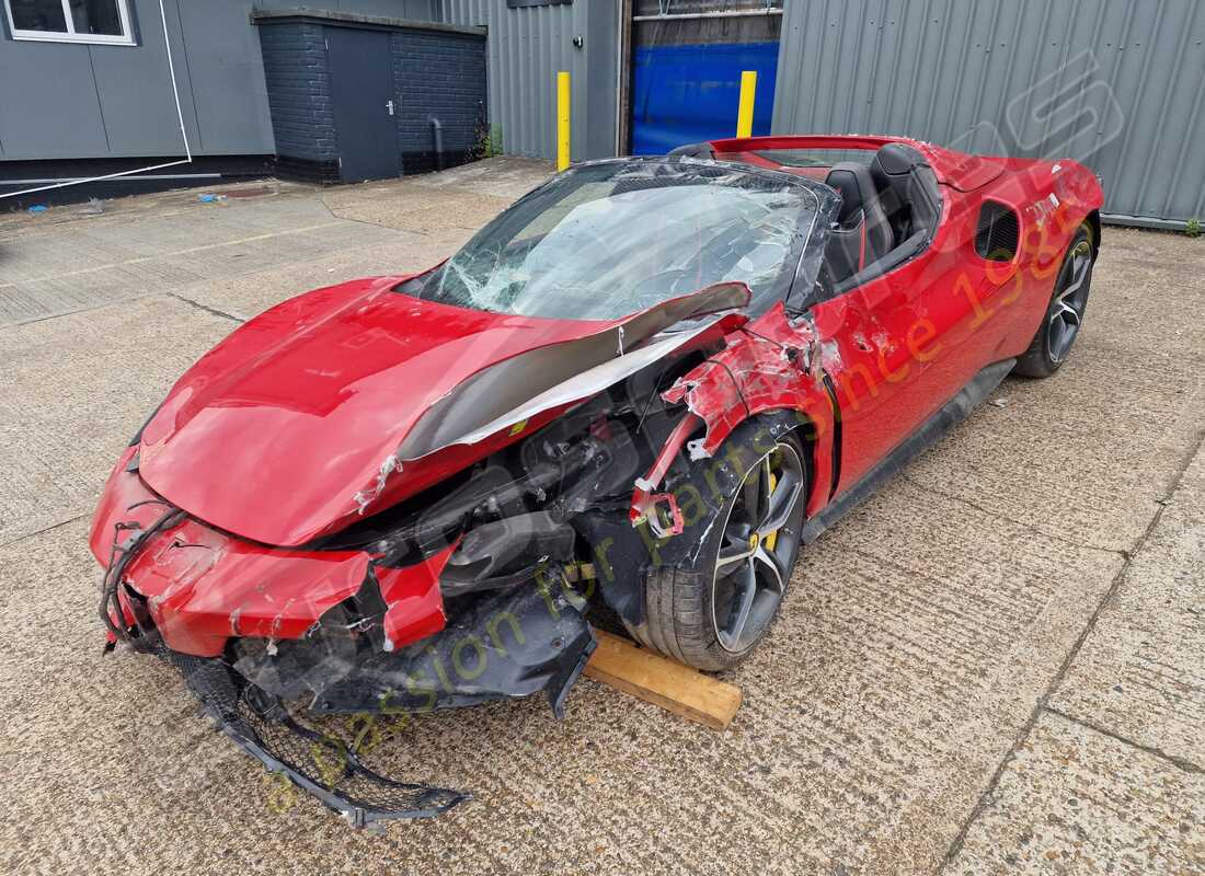 ferrari 296 gts en préparation pour démantèlement à eurospares