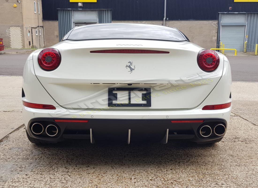 ferrari california t (europe) avec inconnu, en préparation pour le démontage #4