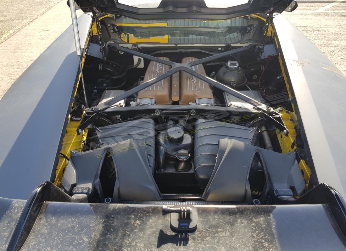 lamborghini performante coupe (2018) avec 0 miles, en préparation pour le démontage #14
