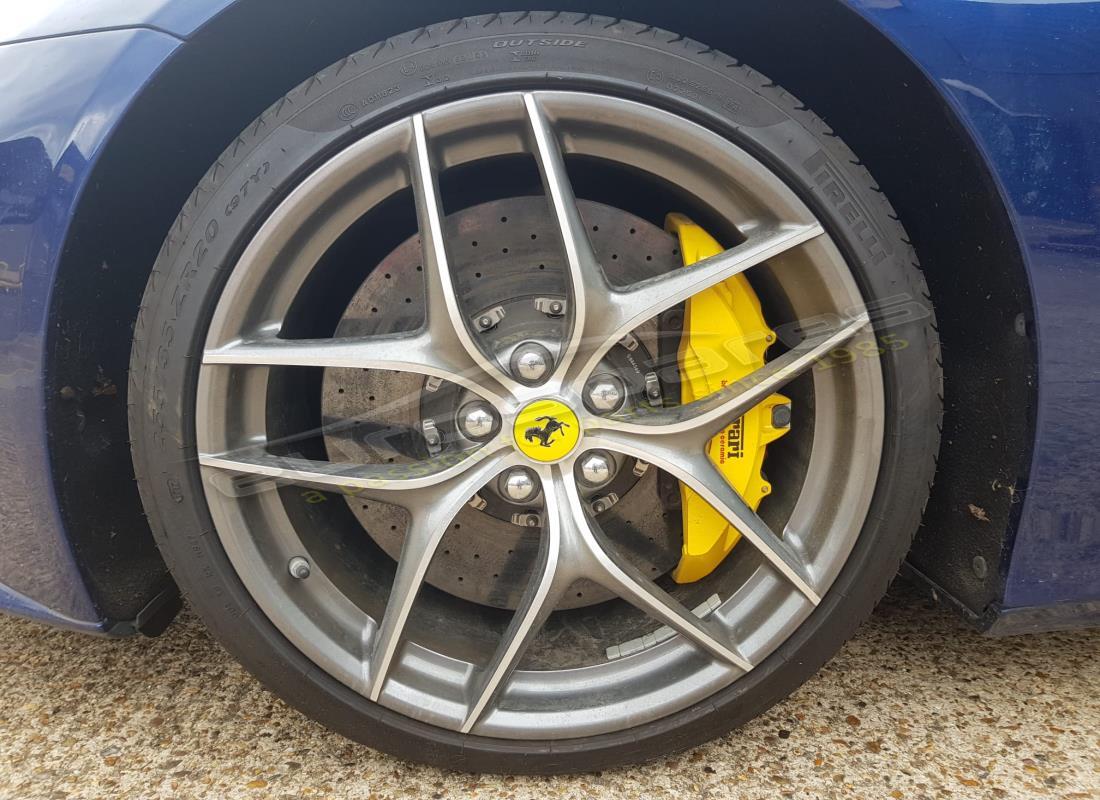 ferrari f12 berlinetta (rhd) avec 12,000 miles, en préparation pour le démontage #15
