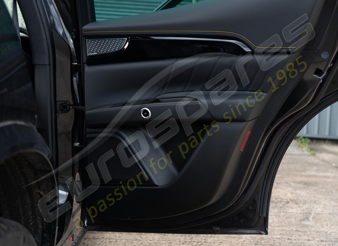 maserati grecale modena (2023) avec 3233, en préparation pour le démontage #23