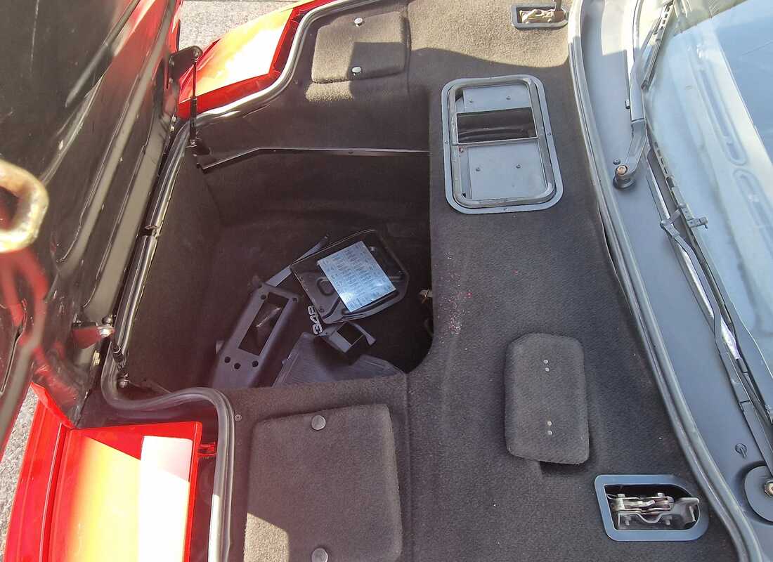 ferrari 348 (1993) tb / ts avec 47442 kms, en préparation pour le démantèlement #18