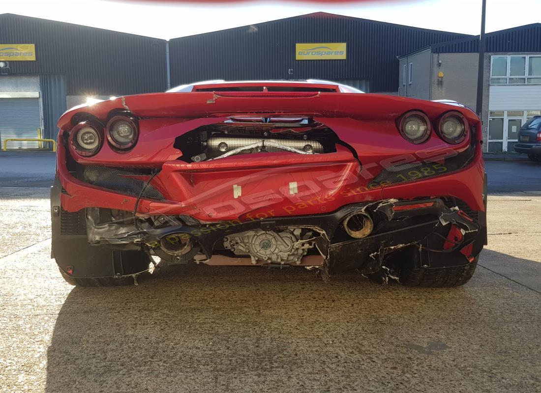 ferrari f8 spider avec 940 miles, en préparation pour le démontage #5