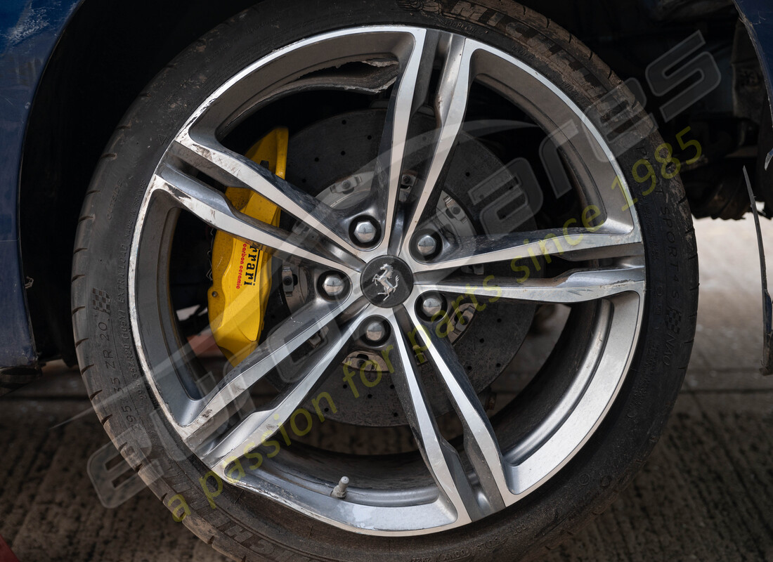 ferrari gtc4 lusso (rhd) avec tbc, en préparation pour le démontage #33