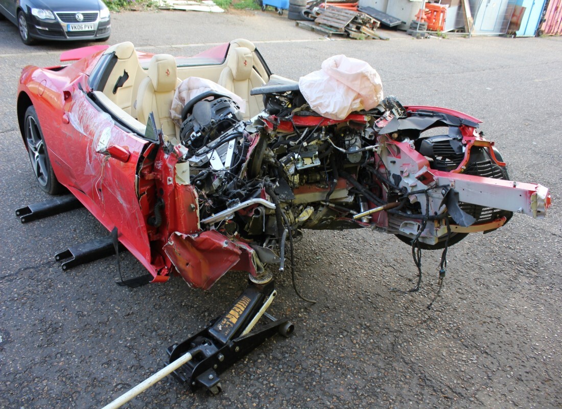 ferrari 458 spider (europe) avec 869 miles, en préparation pour le démontage #3