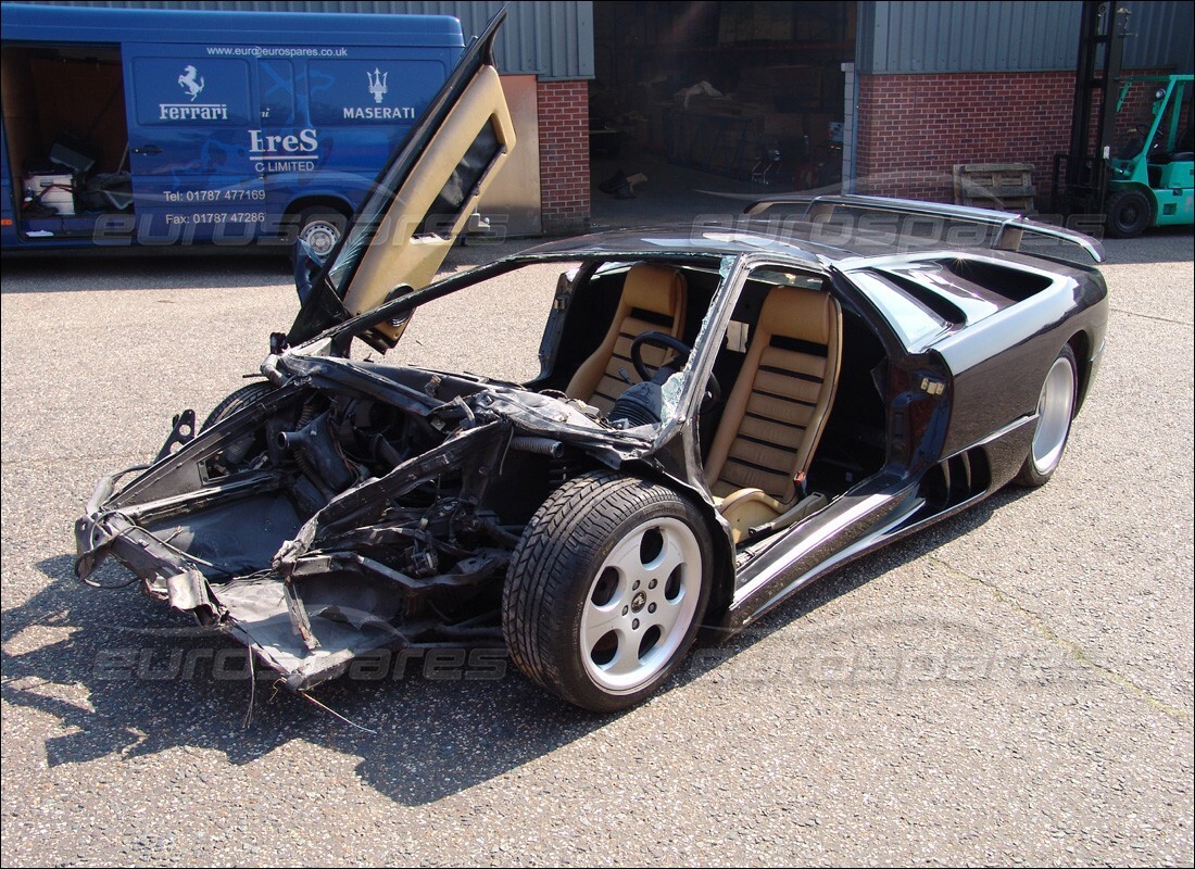 lamborghini diablo se30 (1995) avec 28,485 kilomètres, en préparation pour le démantèlement #5