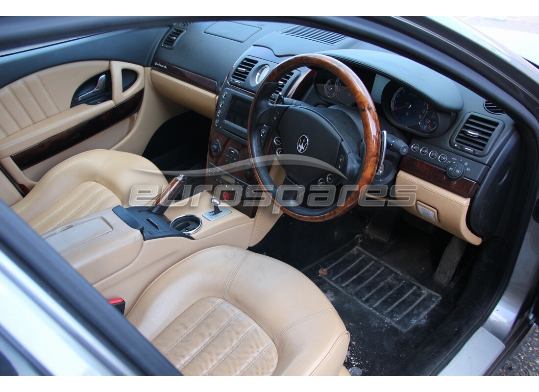 maserati qtp. (2005) 4.2 avec 68,000 miles, en préparation pour le démontage #8