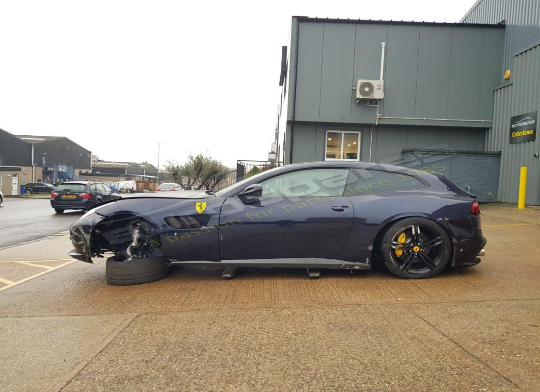 ferrari gtc4 lusso (rhd) avec 9,275 miles, en préparation pour le démontage #2