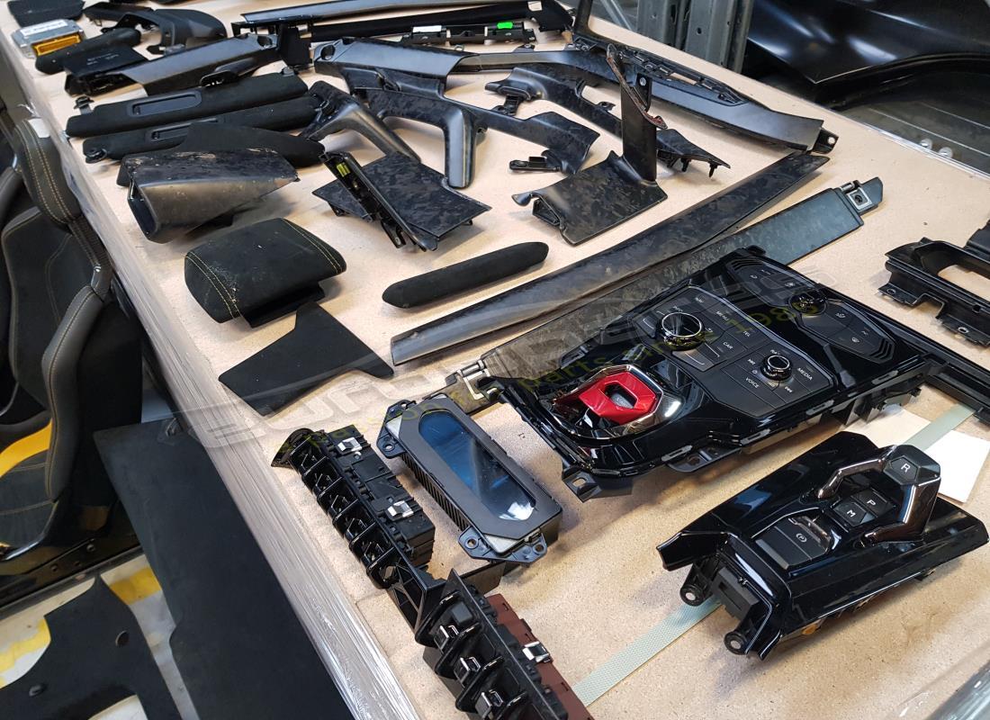 lamborghini 2018 (performante coupe) avec 0 miles, en préparation pour le démontage #12