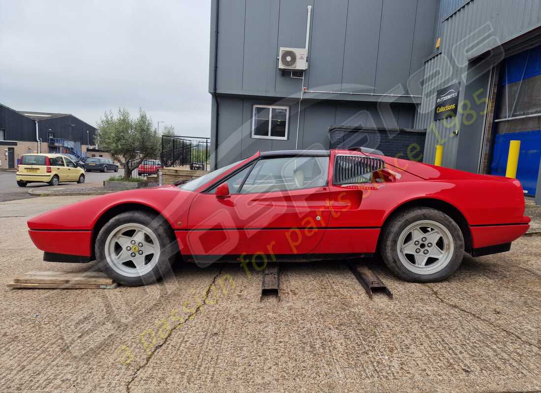 ferrari 328 (1985) avec 28,673 kilomètres, en préparation pour le démantèlement #2