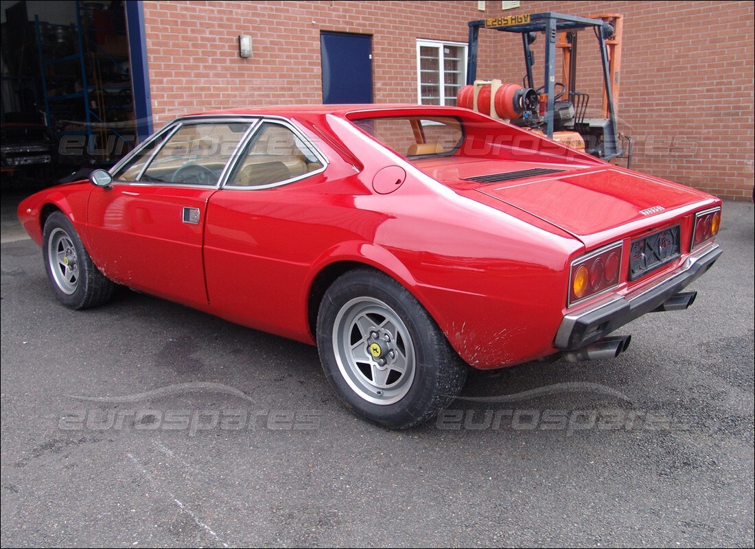 ferrari 308 gt4 dino (1979) avec 54,824 kilomètres, en préparation pour le démantèlement #9