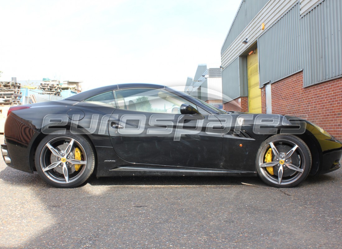 ferrari california (europe) avec 12,258 miles, en préparation pour le démontage #6