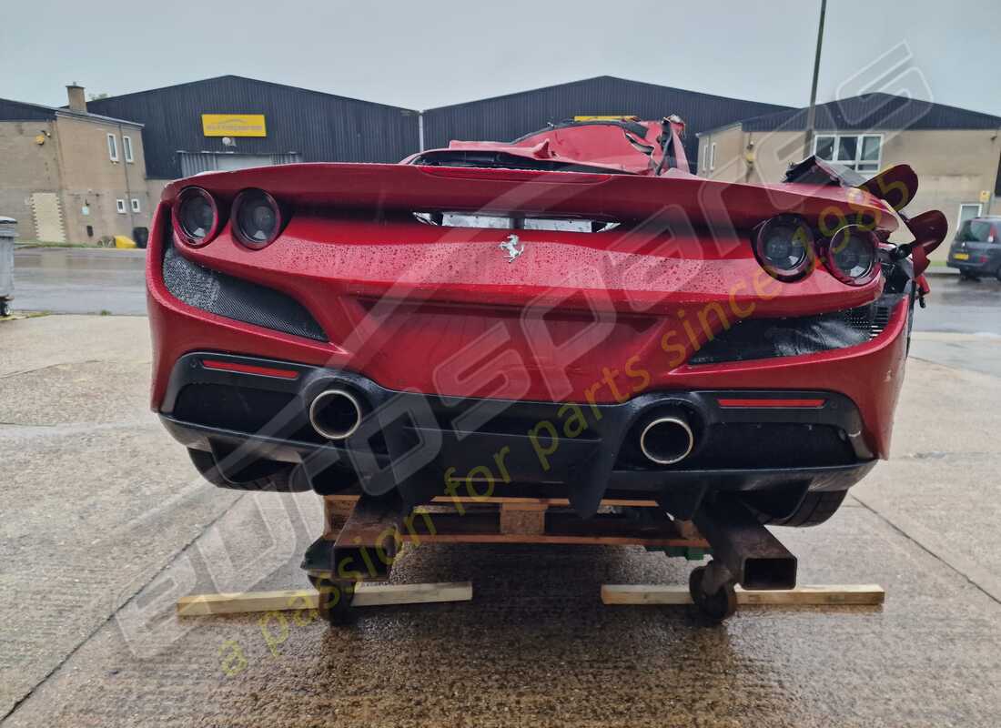 ferrari f8 tributo avec 1,820 miles, en préparation pour le démontage #4