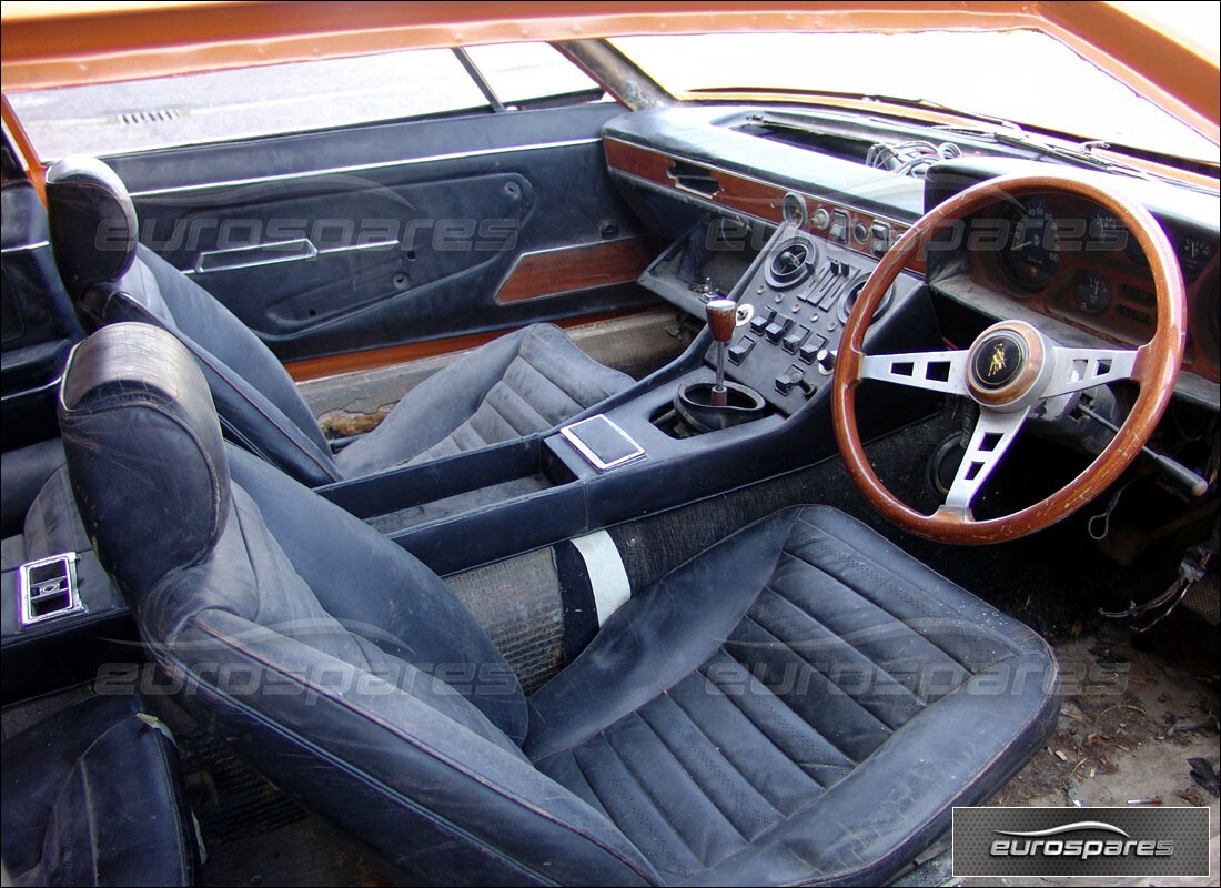 lamborghini espada avec 44,000 miles, en préparation pour le démontage #5