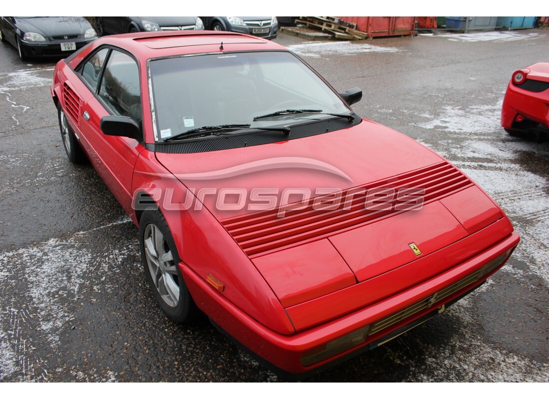 ferrari mondial 3.2 qv (1987) avec 33,554 kilomètres, en préparation pour le démantèlement #5