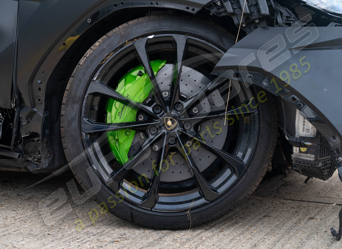 lamborghini urus (2022) avec 11402, en préparation pour le démantèlement #20