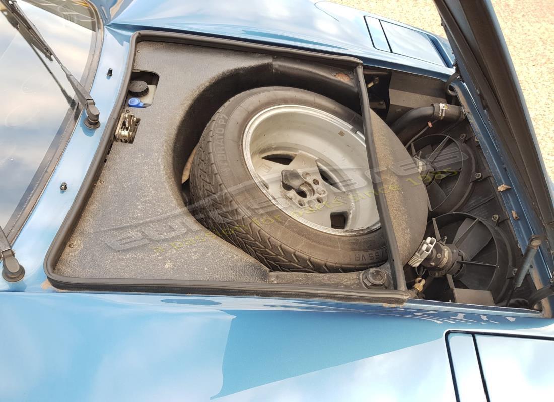 ferrari 328 (1988) avec 66,645 miles, en préparation pour le démontage #11