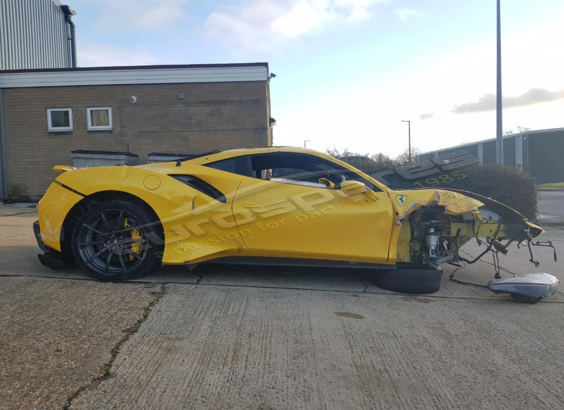 ferrari 488 pista avec 482 miles, en préparation pour le démontage #6