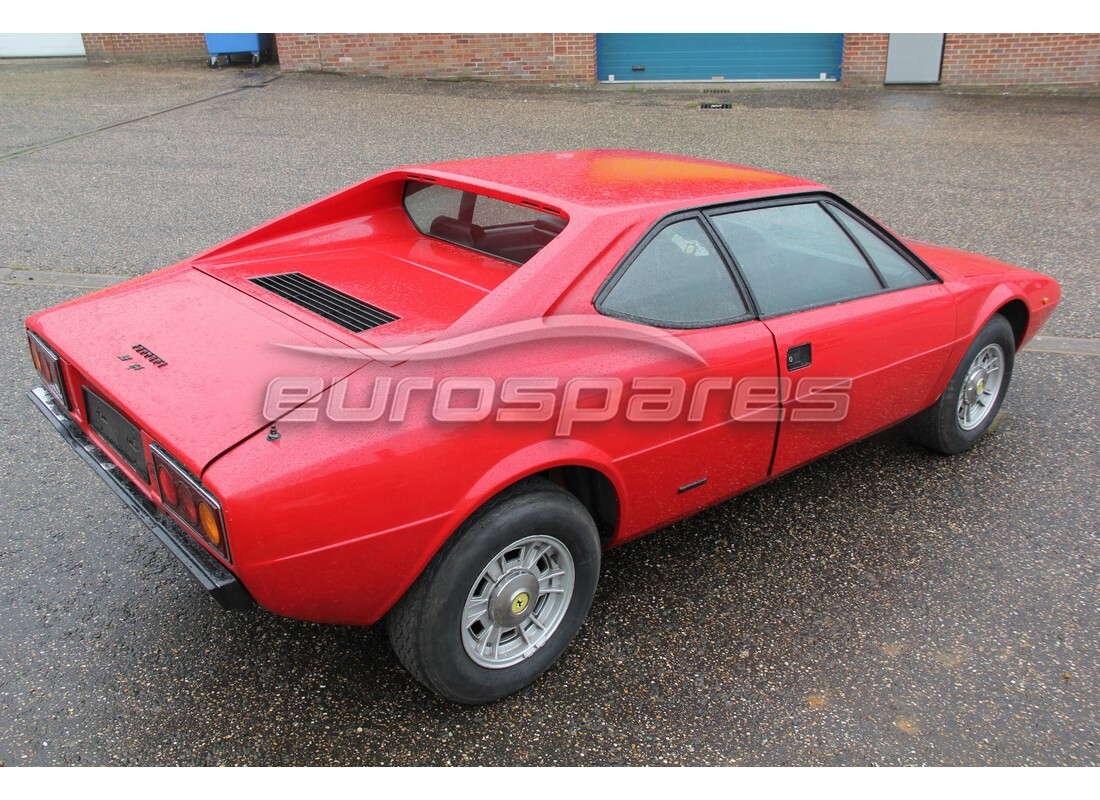 ferrari 308 gt4 dino (1976) avec 4,173 kilomètres, en préparation pour le démantèlement #4