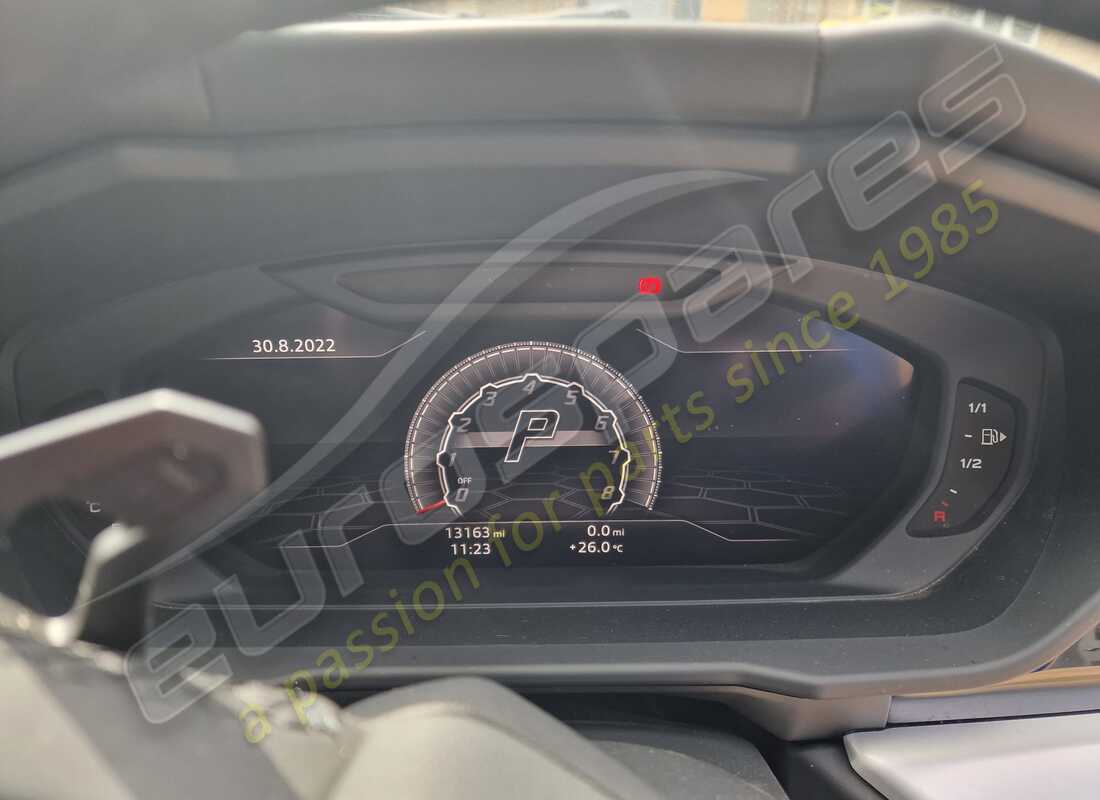lamborghini urus (2020) avec 13,163 miles, en préparation pour le démontage #17