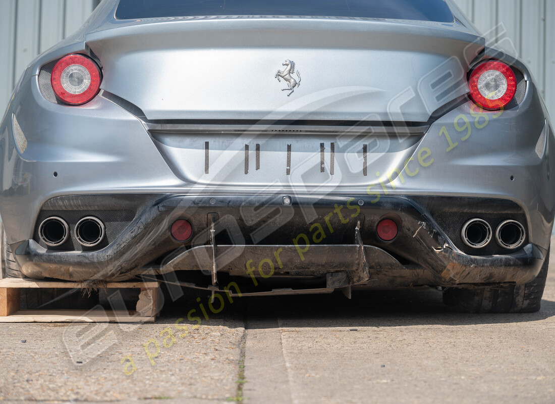 ferrari ff (rhd) avec 50305, en préparation pour le démontage #27