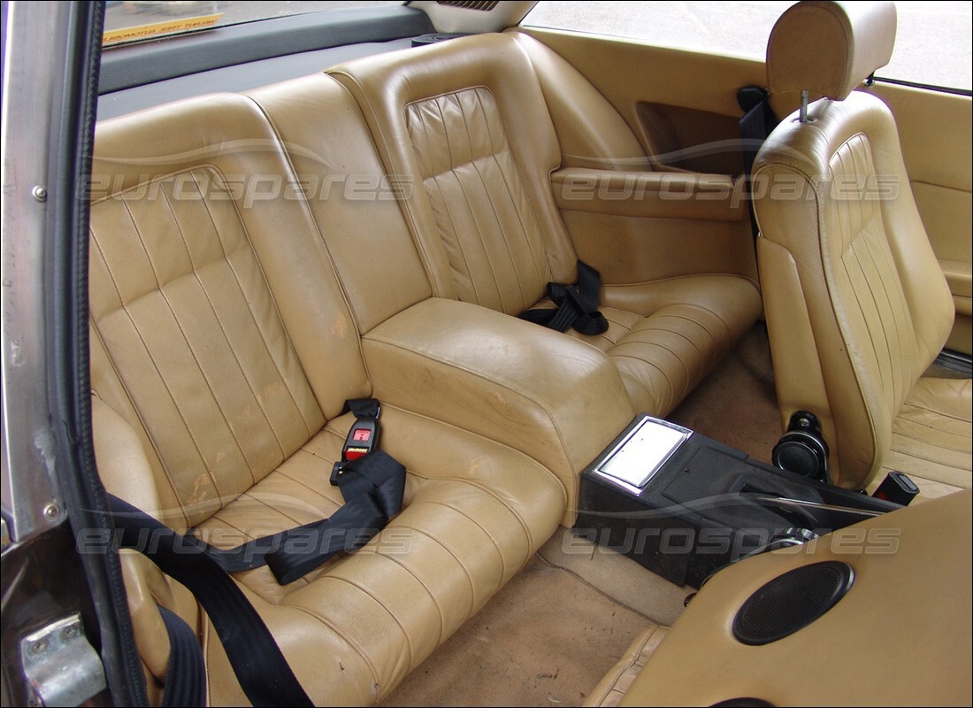 ferrari 365 gt4 2+2 (1973) avec 74,889 miles, en préparation pour le démontage #7