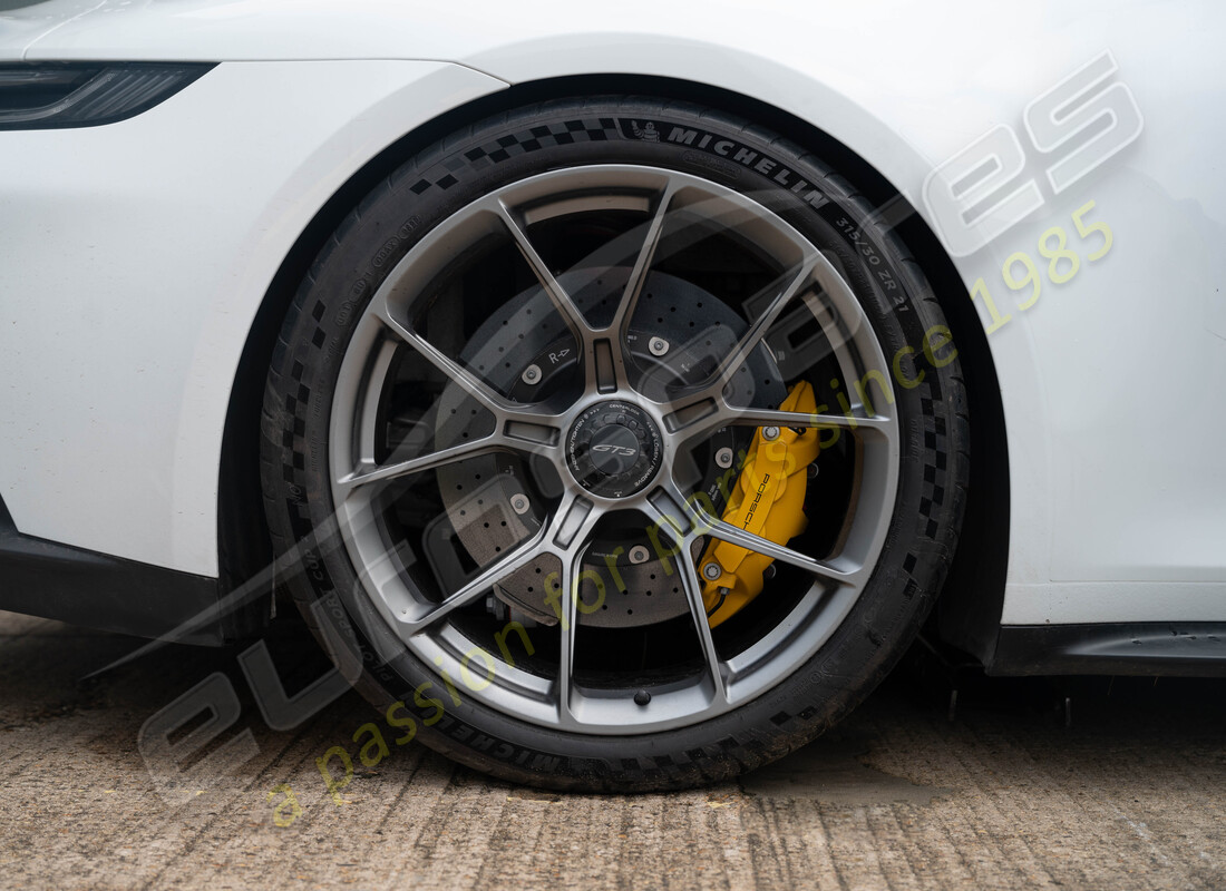 porsche 2023 (992-1 gt3/rs/st) avec 3191 miles, en préparation pour le démontage #23