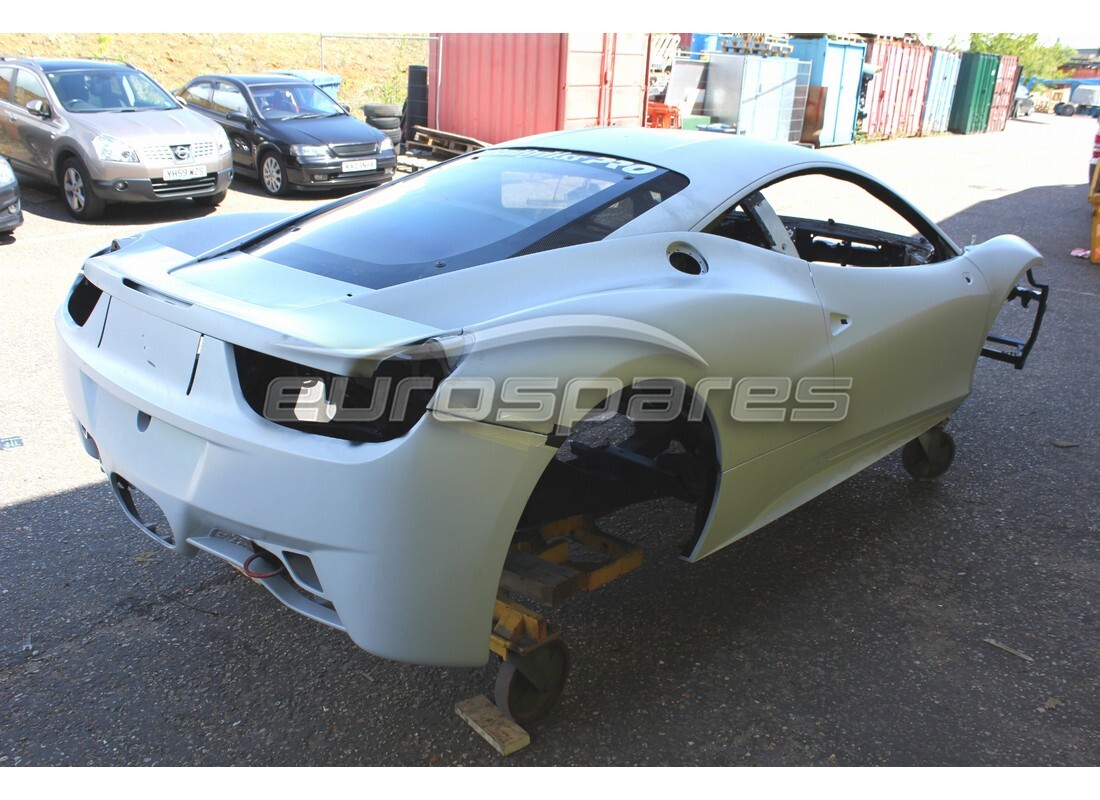 ferrari 458 challenge avec inconnu, en préparation pour le démontage #5