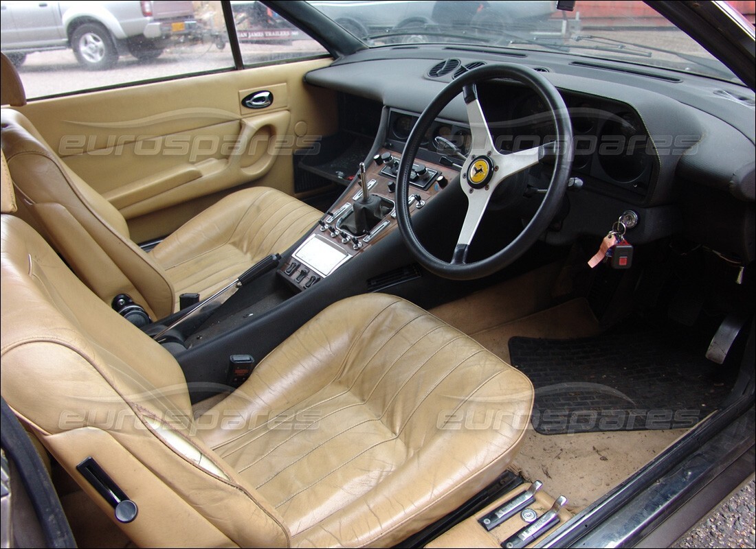 ferrari 365 gt4 2+2 (1973) avec 74,889 miles, en préparation pour le démontage #6