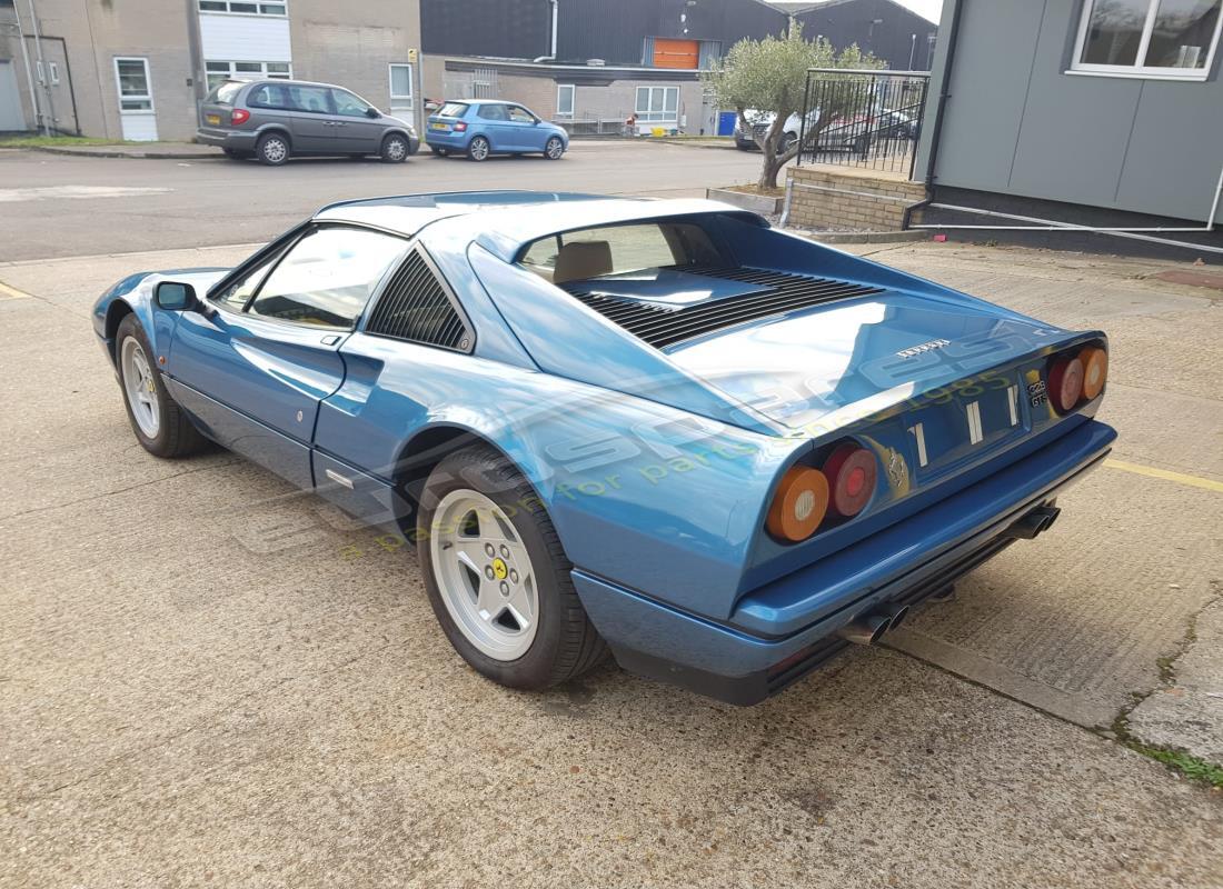 ferrari 328 (1988) avec 66,645 miles, en préparation pour le démontage #3