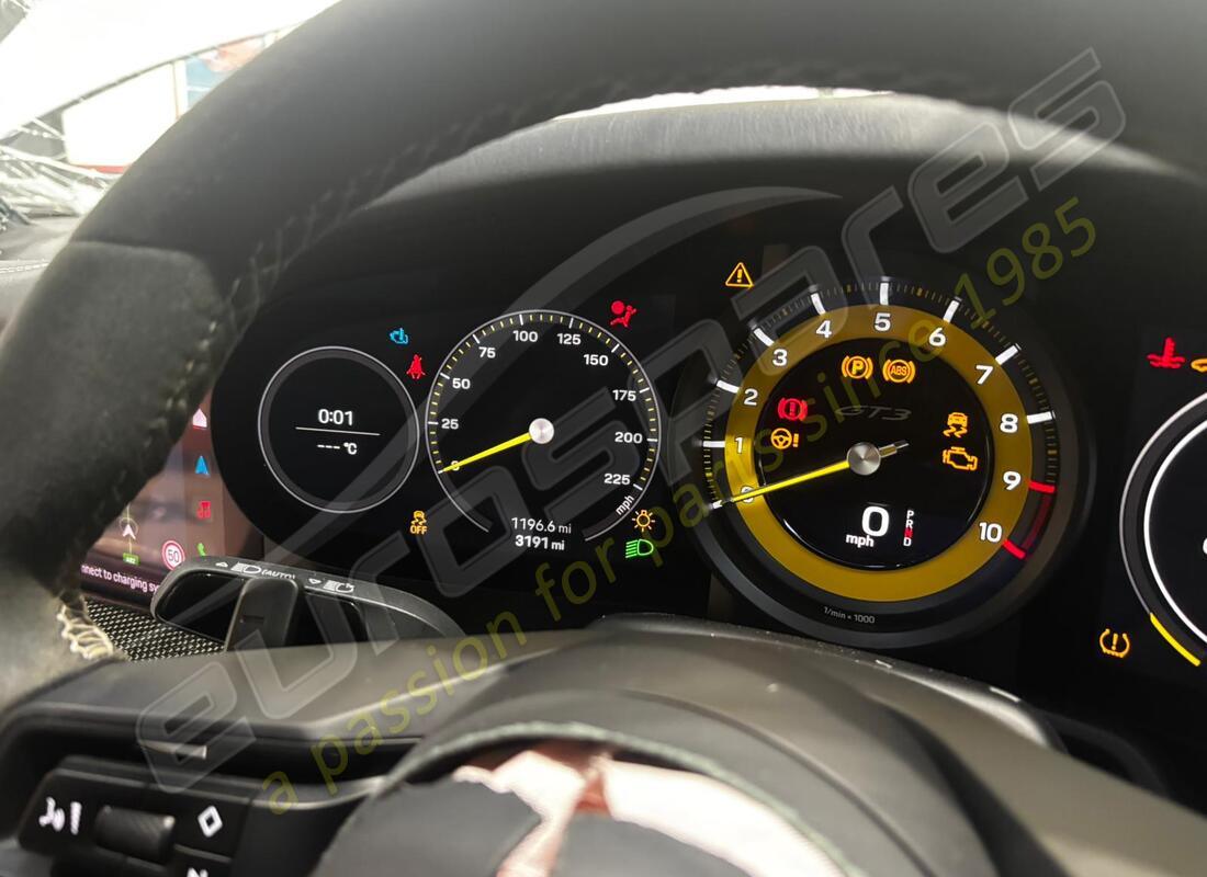 porsche 2023 (992-1 gt3/rs/st) avec 3191 miles, en préparation pour le démontage #13