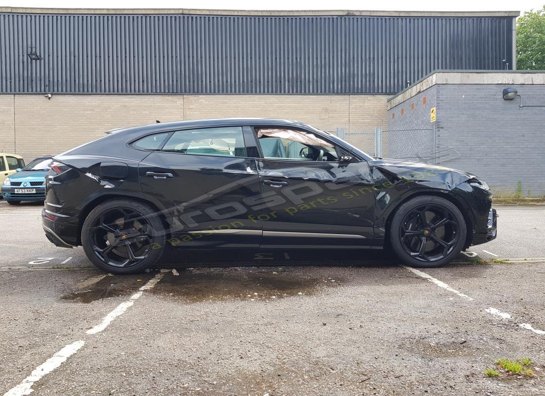 lamborghini urus (2019) avec 7,805 miles, en préparation pour le démontage #6