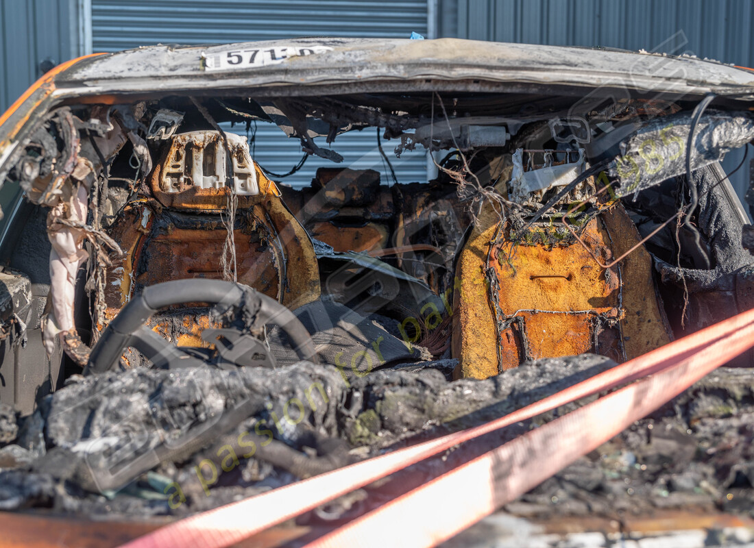 lamborghini urus (2021) avec environ 30k miles, en préparation pour le démontage #12