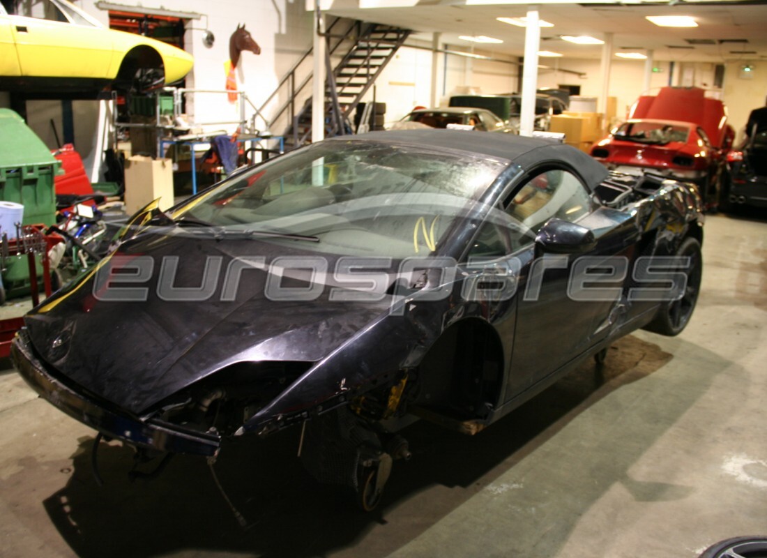 lamborghini lp560-4 spider (2010) en préparation pour démantèlement à eurospares