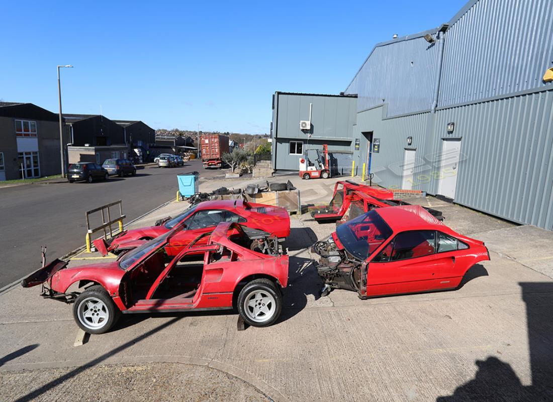 ferrari 328 (1988) avec n/a, en préparation pour le démontage #2