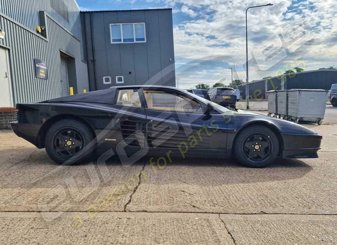 ferrari testarossa (1990) avec 35,976 miles, en préparation pour le démontage #6