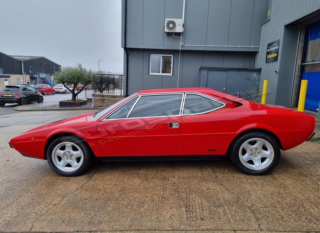 ferrari 308 gt4 dino (1979) avec 33,479 miles, en préparation pour le démontage #2