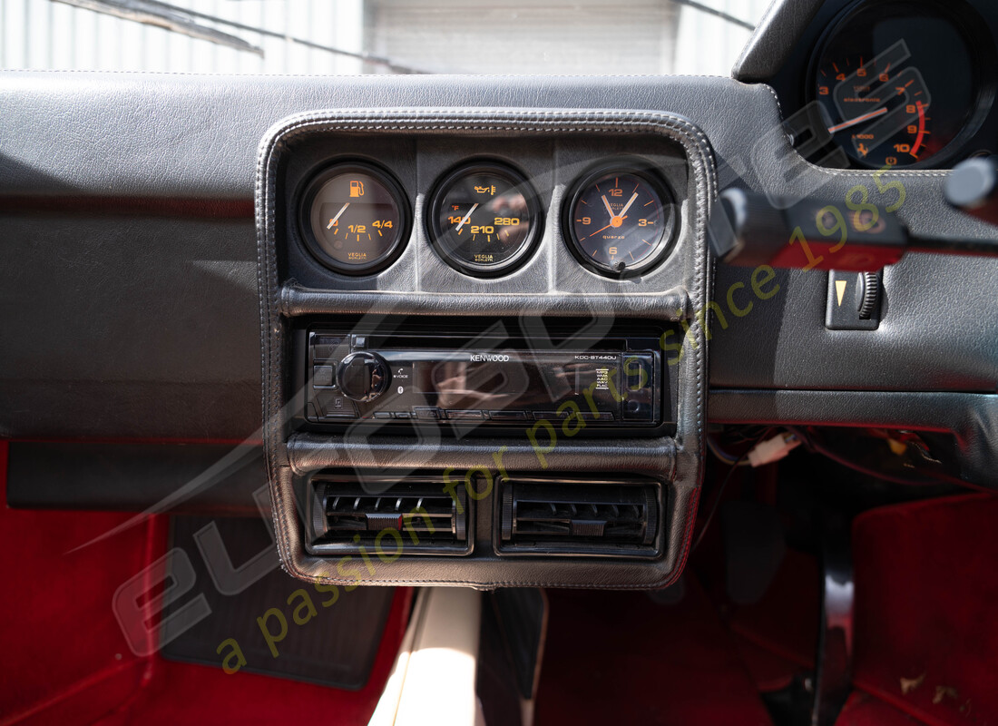 ferrari 328 (1988) en préparation pour le démantèlement #21