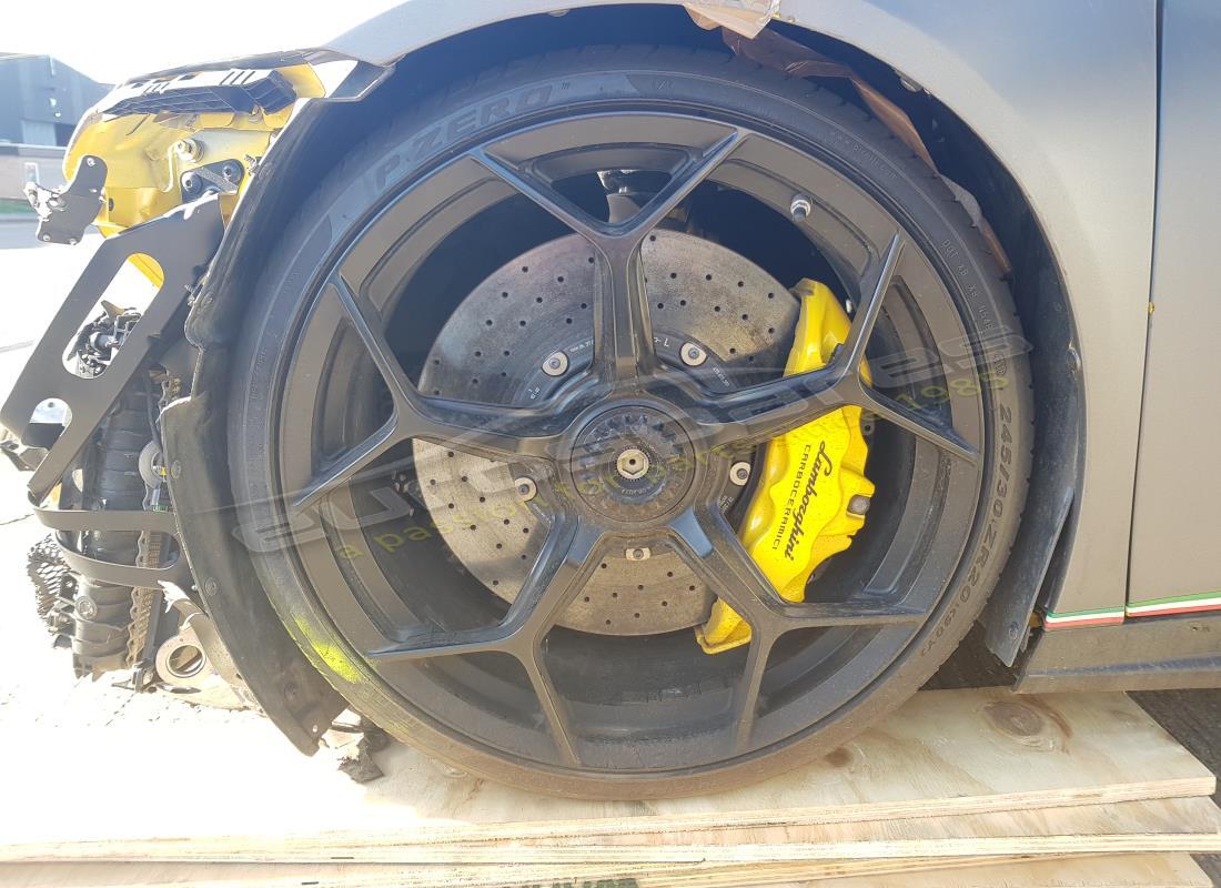 lamborghini 2018 (performante coupe) avec 0 miles, en préparation pour le démontage #17